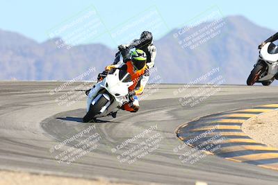 media/Oct-21-2024-Moto Forza (Mon) [[0d67646773]]/B Group/Session 4 (Turn 12)/